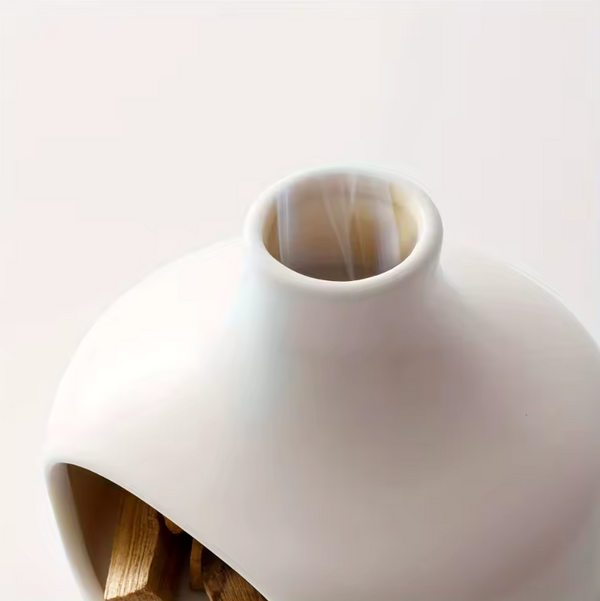 Atelier Oro Handcrafted Ceramic Incense Palo Santo Holder