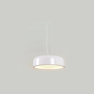 Plafonnier suspendu en forme de dôme en métal