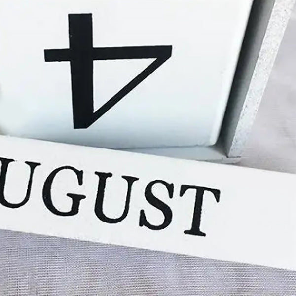 Black & White Wooden Block Calendar