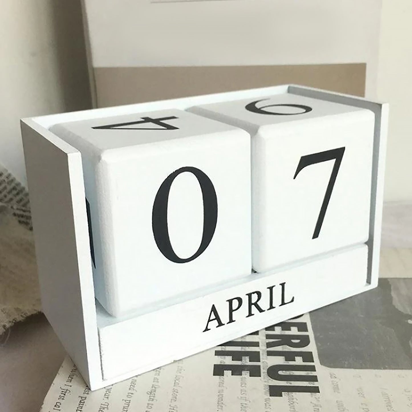 Black & White Wooden Block Calendar