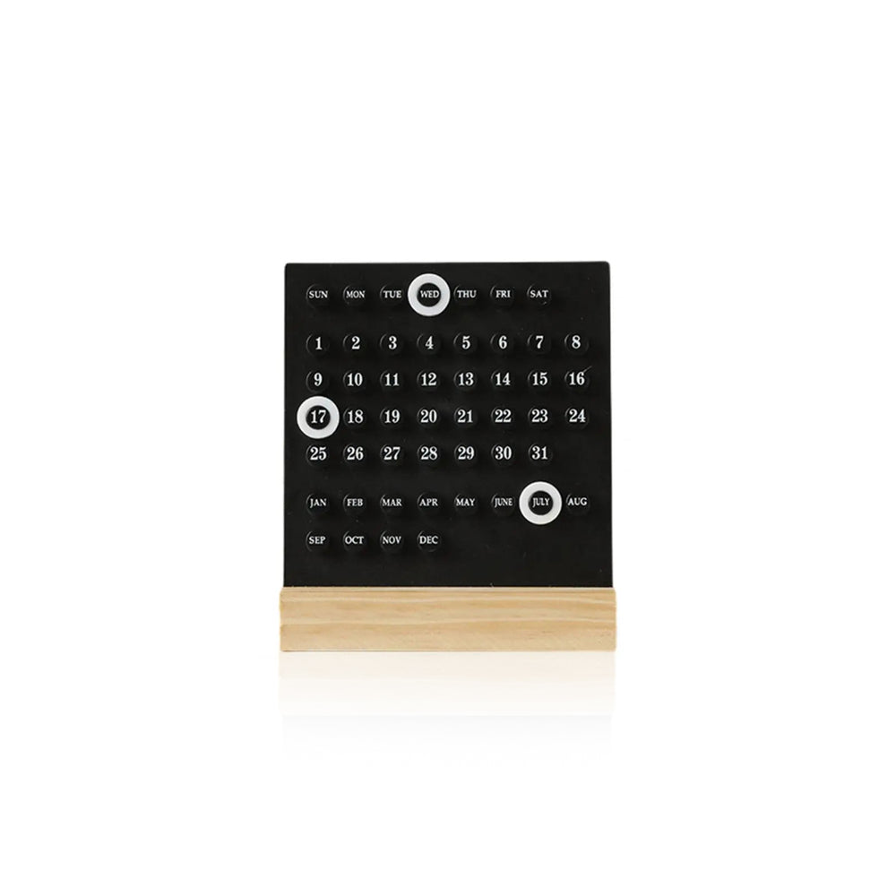 Circle Ornament Wooden Stand Calendar