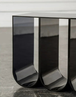 de homê Embossed Design Acrylic Multipurpose Table