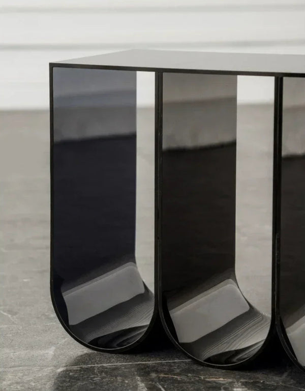 de homê Embossed Design Acrylic Multipurpose Table