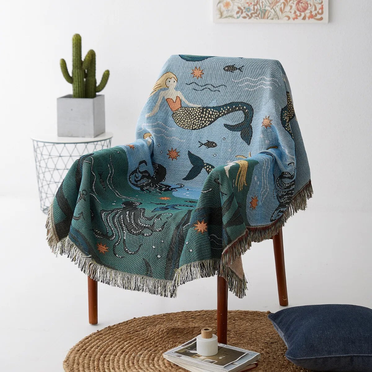 Mermaid Pattern Throw Blanket