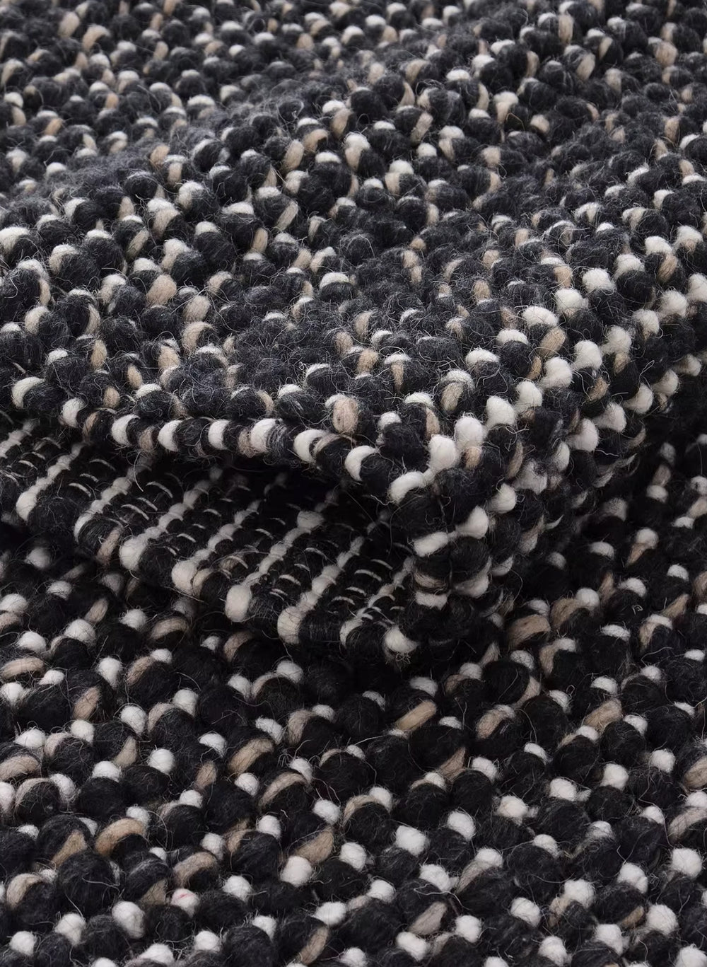 Indian Wool Hand-Woven Pebble Carpet Area Rug [Exclusive]