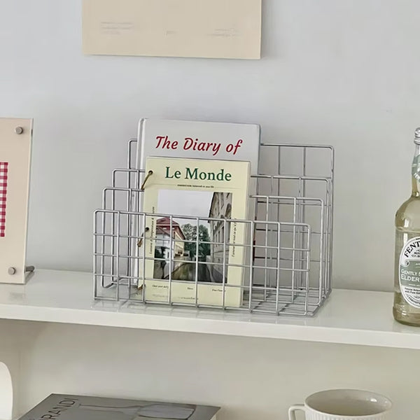 Zeitschriftenständer für die Küche aus Metall mit Tischnetz