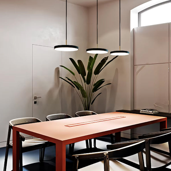 Plafonnier suspendu à plaque ronde avec télécommande