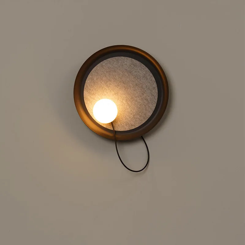 Oriental Plate With Bulb Wall Fixture