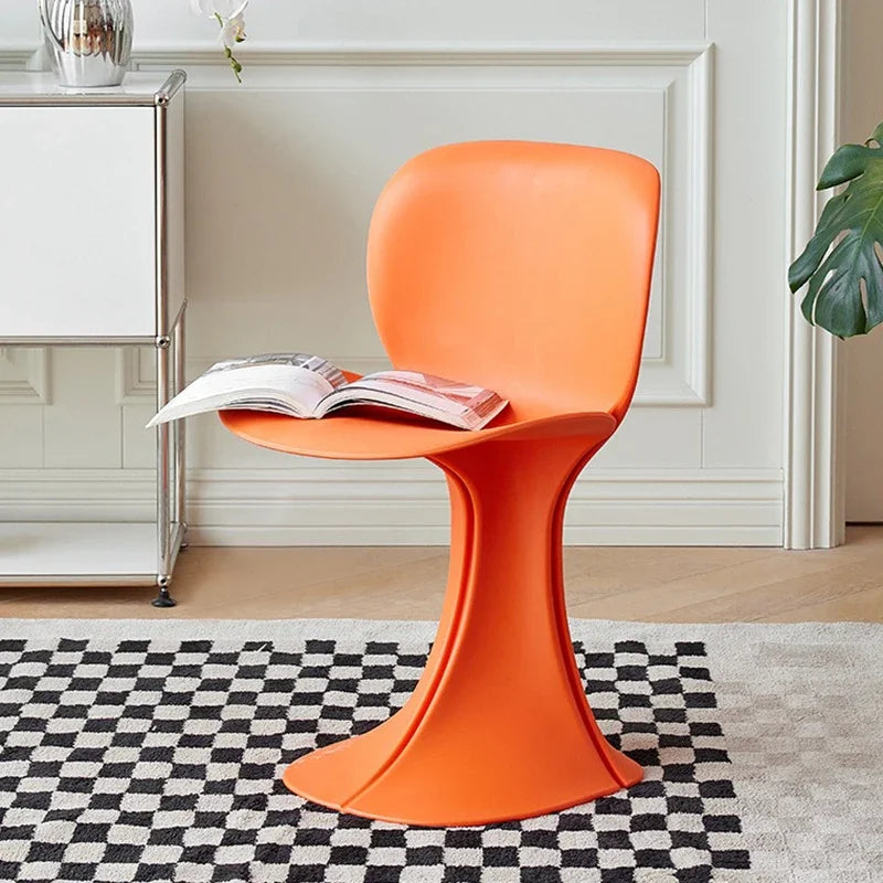 Minimalist Retro Modern One-Piece Design Dining Chairs