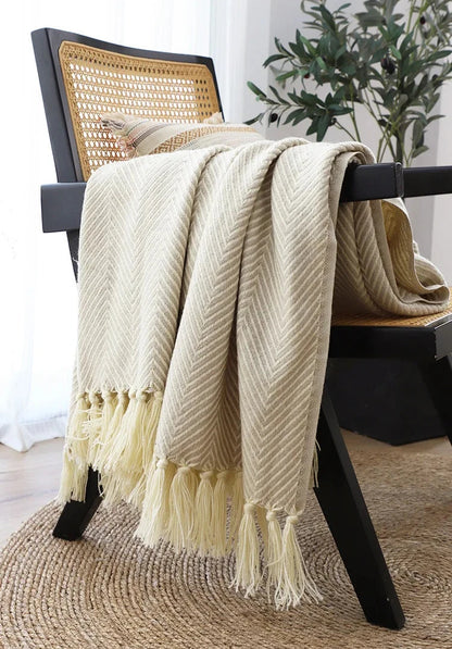 Striped Geometric Jacquard Knitted Throw Blanket