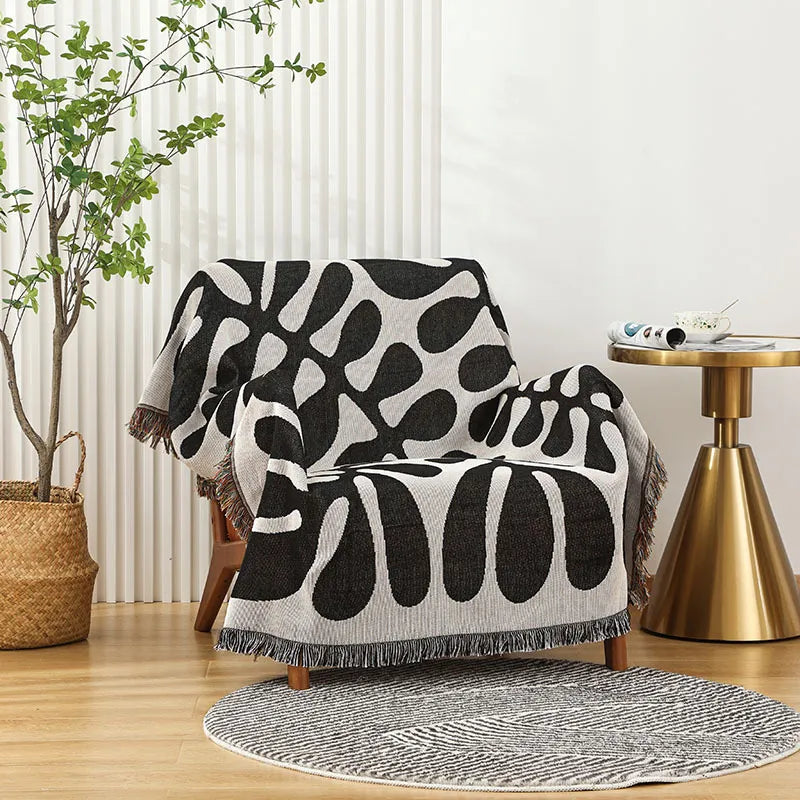 Retro Vine Shape Throw Blanket