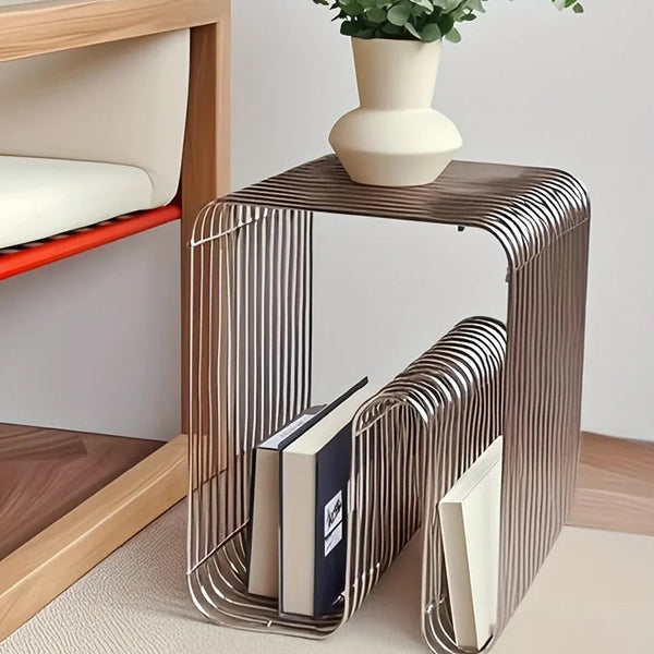 Geometric patterned magazine rack