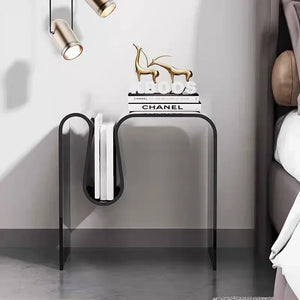 de homê Nordic Bent Rack Acrylic Side Table