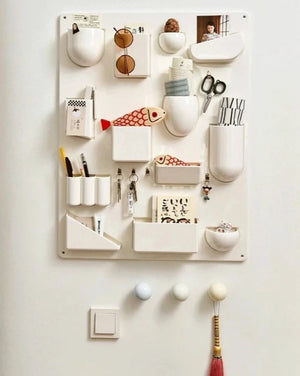 Farbiges Aufbewahrungsregal zur Wandmontage im Retro-Stil