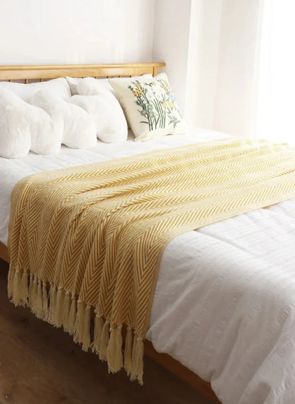 Striped Geometric Jacquard Knitted Throw Blanket