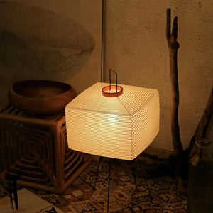 Japanische Reispapier-Stehlaternenlampe im Wabi-Sabi-Stil