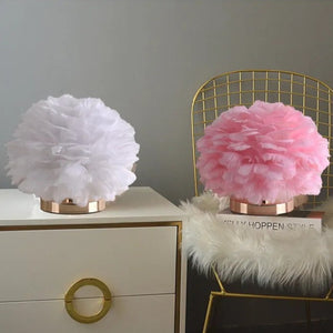 Lampe de table rétro en plumes nordiques