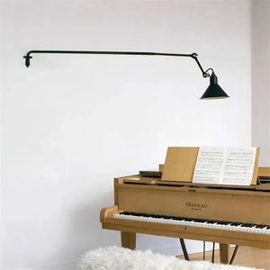 Applique murale à bras rotatif de conception industrielle