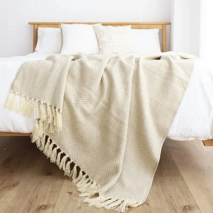 Striped Geometric Jacquard Knitted Throw Blanket