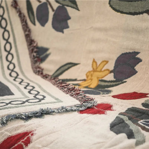 Tulip Vintage Bamboo Fiber Throw Blanket