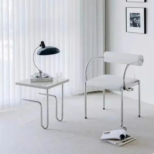 Mesa auxiliar retro con marco de acero inoxidable y acrílico