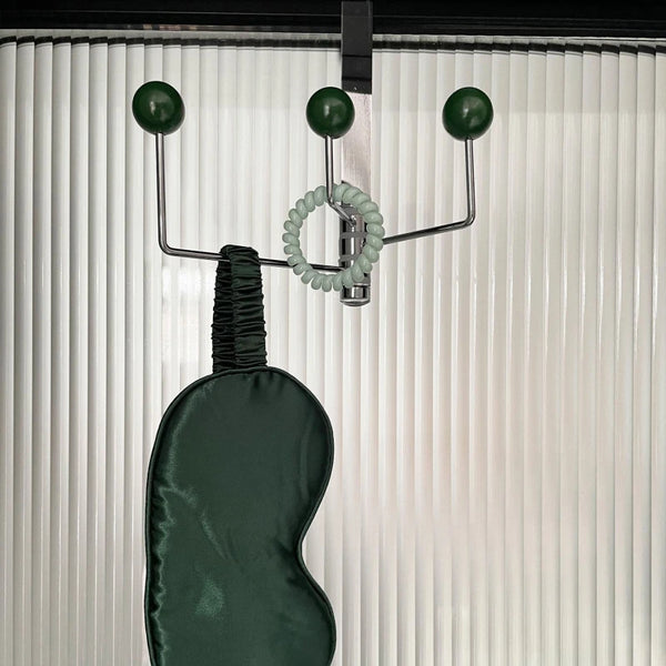 Wall Hanging Rotatable Ball Hanger