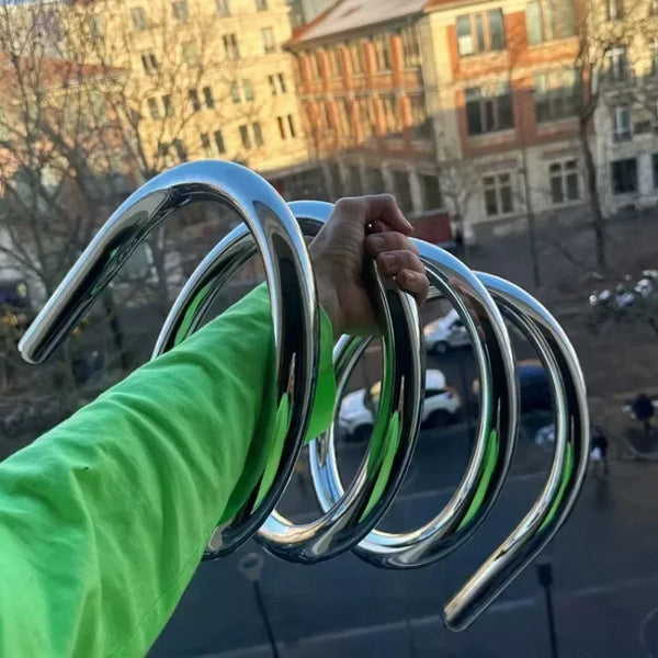 Metal Coil Magazine Rack & Bookshelf