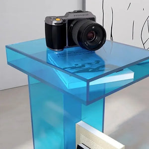 de homê Origami Acrylic Side Table
