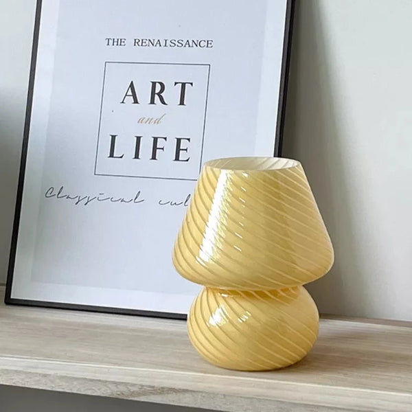 Lampe de table en verre rayé en forme de champignon