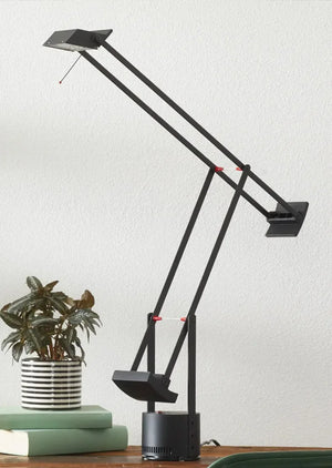 Lampe de table à grue industrielle danoise