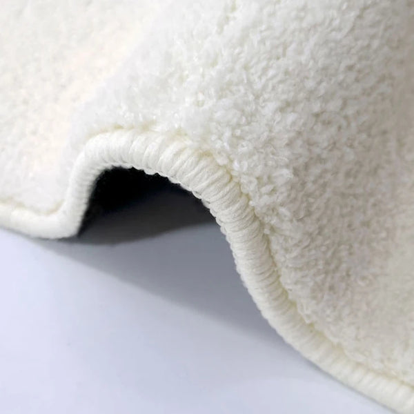 MokoMoko Bare Foot on Grass Corner Rug