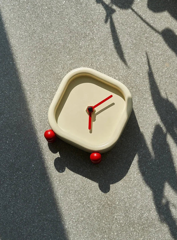 Minimalist Red Ball Desktop Clock