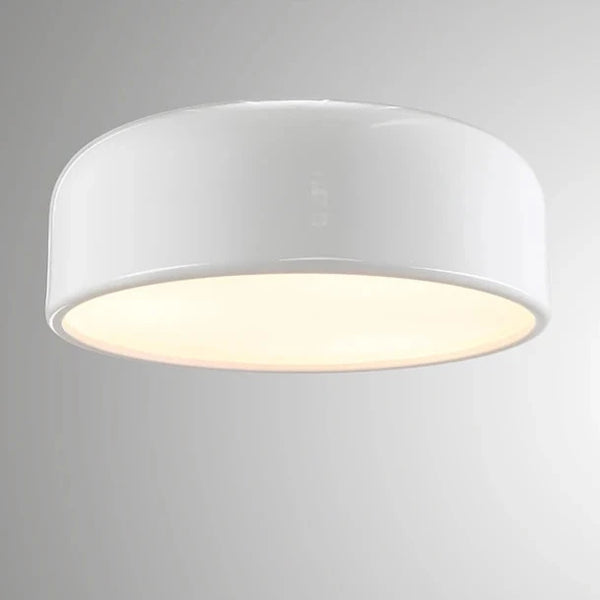 Plafonnier suspendu en forme de dôme en métal