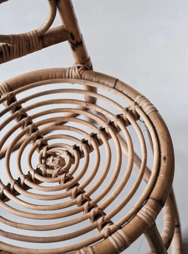 Handgefertigter japanischer Rattanstuhl mit hoher Rückenlehne