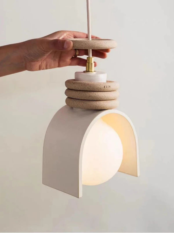 Lampe à suspension avec motif en caoutchouc