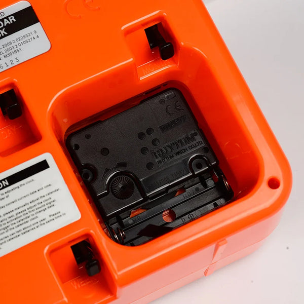 Retro Wall-Mounted Flip Clock Calendar Box