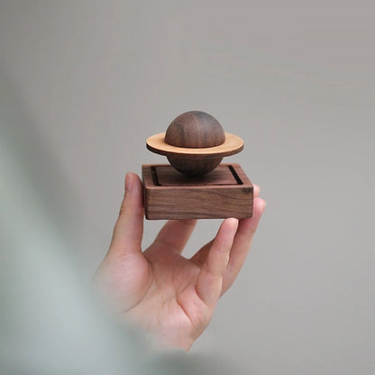 Magnetic Saturn Wooden Diffuser