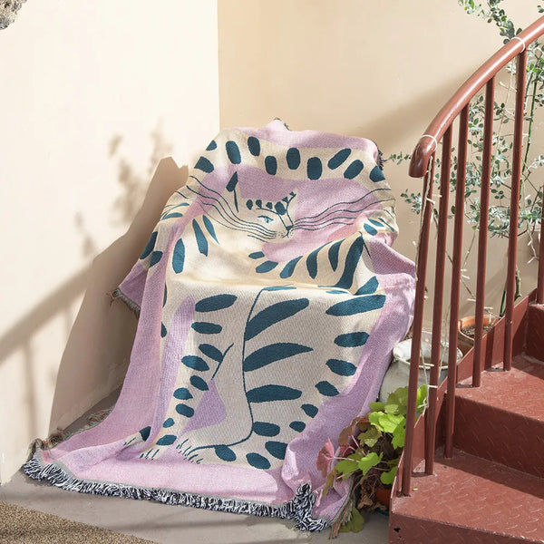 Pink Cat Pattern Throw Blanket