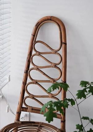 Handgefertigter japanischer Rattanstuhl mit hoher Rückenlehne