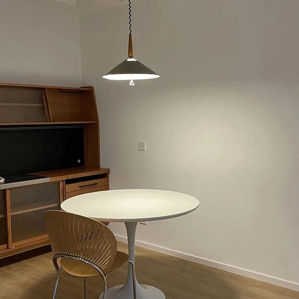 Lampe à suspension Twilight à plusieurs niveaux de conception danoise