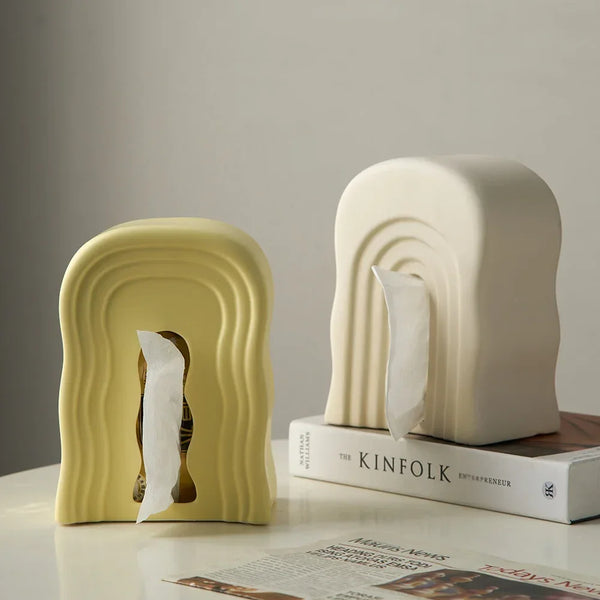 Vertikaler unregelmäßiger Taschentuchhalter aus Keramik