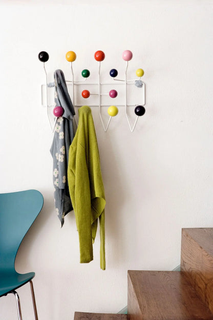 Wall Retro Ball Hanger Rack