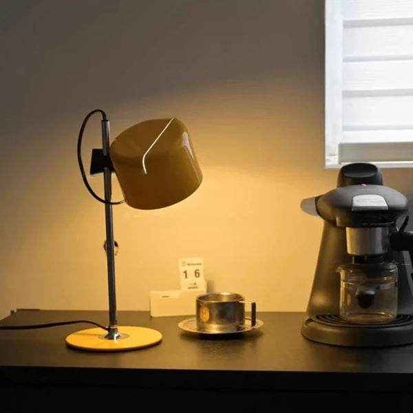 Lampe industrielle rétro mimaliste de conception londonienne