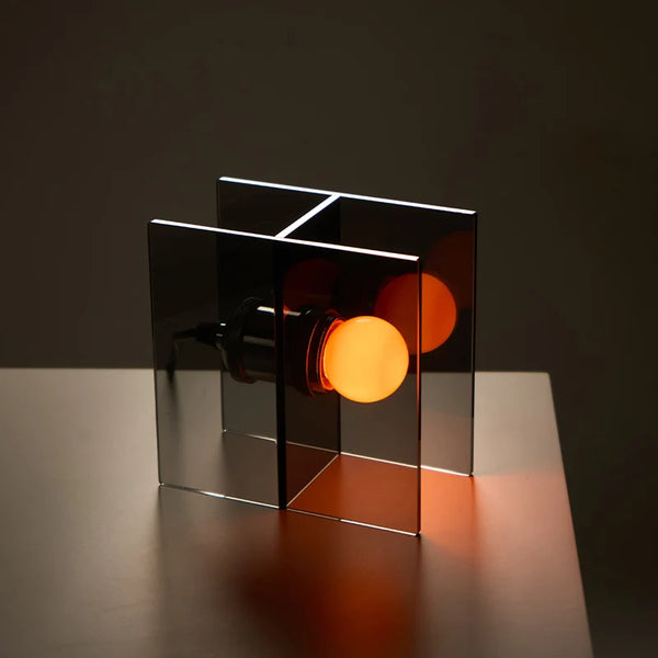 de homê Black Acrylic Table Lamp