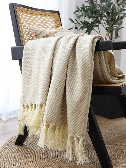 Striped Geometric Jacquard Knitted Throw Blanket