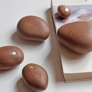 Magnetischer Balance-Stein aus Massivholz, Dekoration für Zuhause