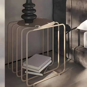 Modü Wire Frame Round Metal Side Table Rack