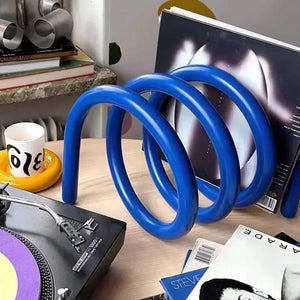 Metal Coil Magazine Rack & Bookshelf