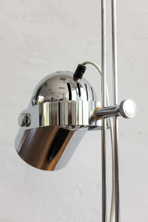 Lampe de table industrielle avec rail en métal