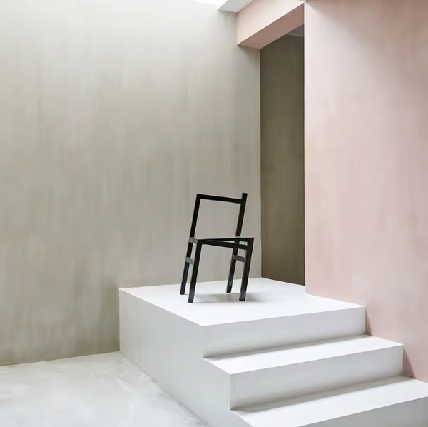 Tilted Base Design Stool Chair